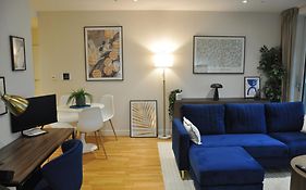 Luxury Apartment In Olympic Village